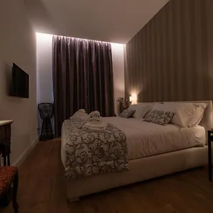 Nuances The Colosseum Apartment Rome