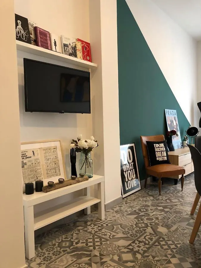 Apartment Appartamento Nuovissimo: La Casa Bolognese Italy