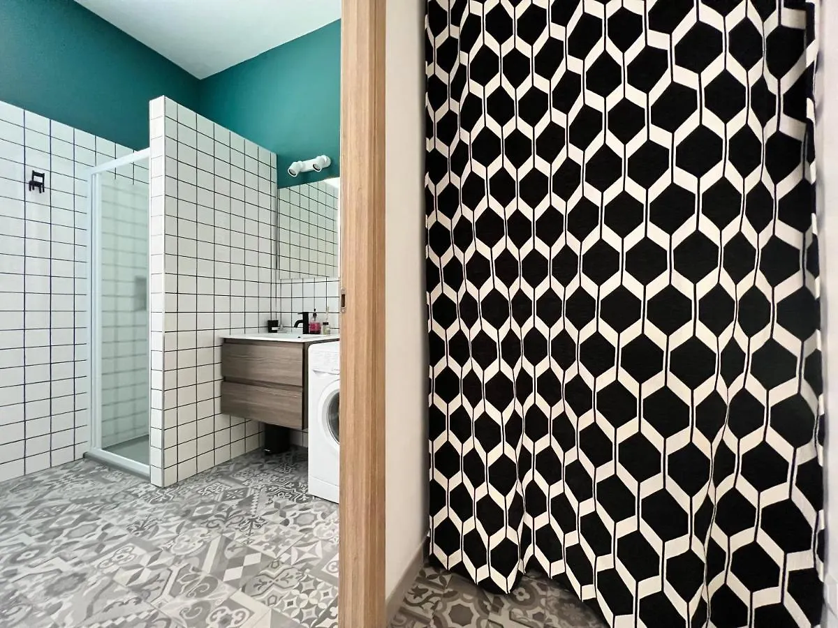 Apartment Appartamento Nuovissimo: La Casa Bolognese Italy